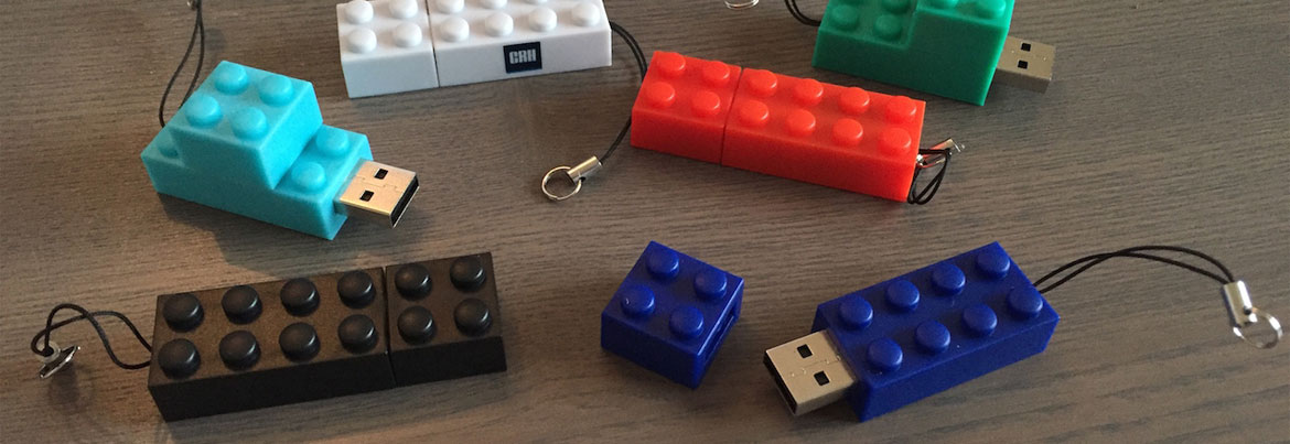 lego usb stick width=